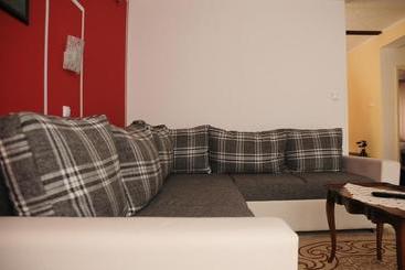 پانسیون Apartman Baron
