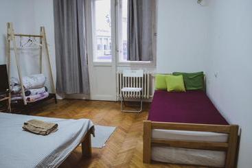 پانسیون Central Station Private Rooms