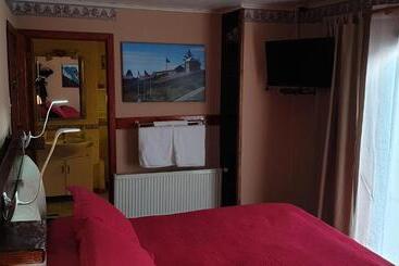 פנסיון La Casa Guesthouse