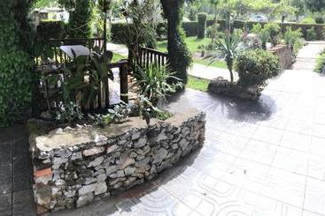 پانسیون Venecia Plaza Struga