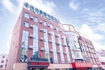 בית מלון כפרי Greentree Inn Shandong Zibo Linzi People Square Longterm Bus Station East Express