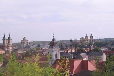 פנסיון Burg Eger