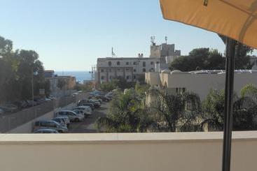 פנסיון Villa Giambona