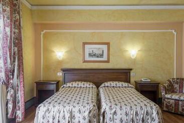 בית מלון כפרי Minerva Palace