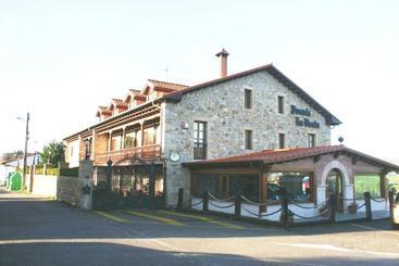 هتل Posada La Venta De Quijas