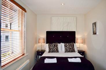 Spacious And Modern Townhouse In Central Brighton