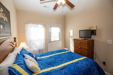 Gulf Stream Cottage #1912