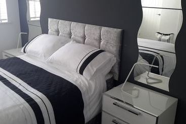 No. 4 Beach Cottages