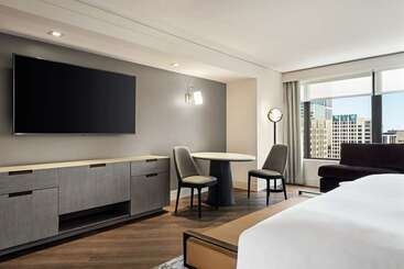 فندق Hilton Grand Vacations Club Chicago Magnificent Mile
