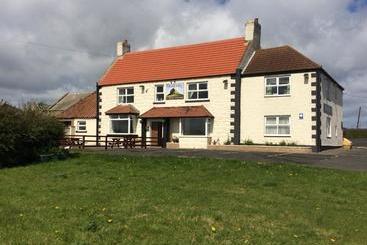 هاستل The Island View Inn