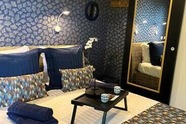 펜션 Suite Indigo Jacuzzi Prive Piscine Vue Mer Acces Cuisine Laverie