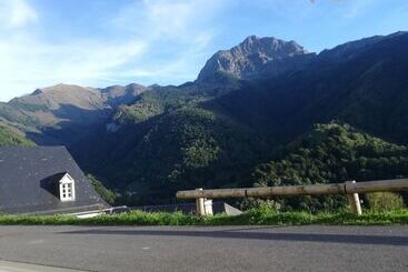 ホテル Auberge Des Isards