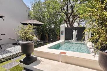 بنسيون House Of Pinardt