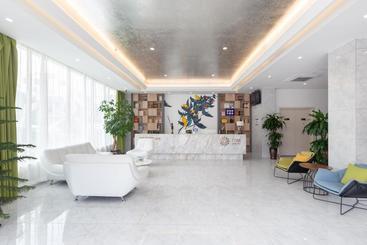 Floral Hotel · Yu Wan Holiday Lingshui