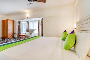 هتل Treebo Trend Palmyra Grand Suites