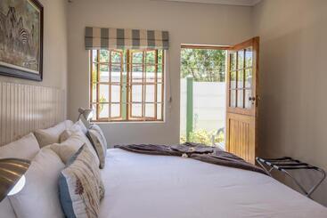 پانسیون Lanherne Guest House Bed & Breakfast