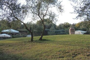 ホテル Agriturismo La Capacciola