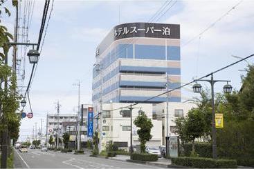 هتل Super Tomari