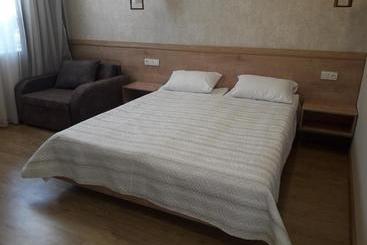 پانسیون Akaki's Guesthouse