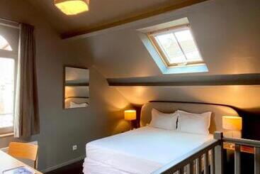 פנסיון Fab House   Les Maisons Fabuleuses