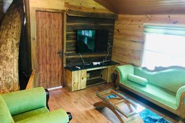 استراحتگاه Wyte Mist Mountain Club