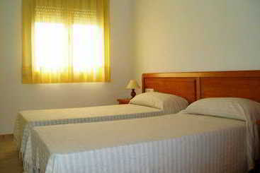 Apartamentos Urbanizacion Del Sol