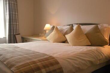 Conyngham Arms Hotel