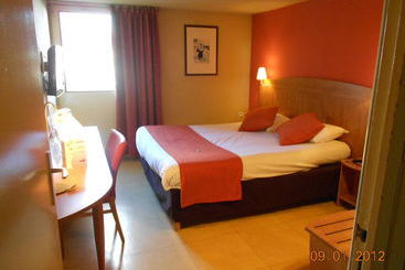 ホテル Grenoble Sud Seyssins