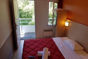 فندق Premiere Classe Lyon Ouest Tassin