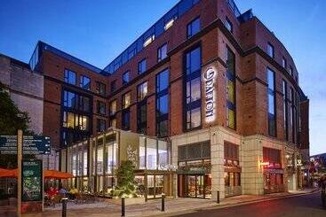 בית מלון כפרי The Grafton