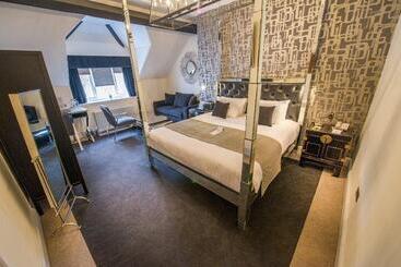 The Mount Country Manor Hotel & Golf Wolverhampton