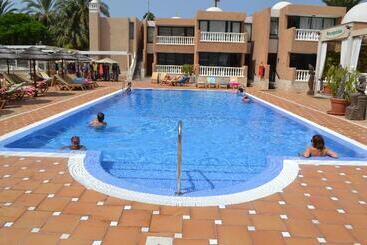 نزل Parque De Las Americas