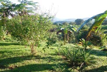 فندق صغير Hostal Casa Las Lajas