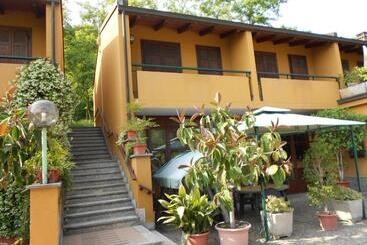 فندق B&b Il Gufetto