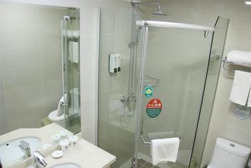 هتل Greentree Inn Hebei Langfang Guangyang District Bus Main Station Xinhua Road Business