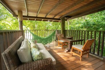 هتل Platon Ecolodge