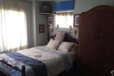 住宿加早餐  Beds By The Bridge