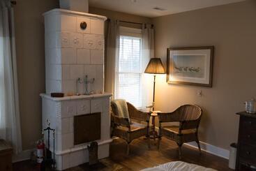 민박 The Inn At Union Pier