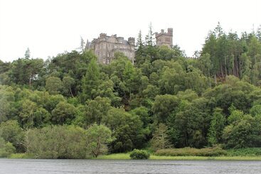 Invershin Hotel Bunkhouse & Bar