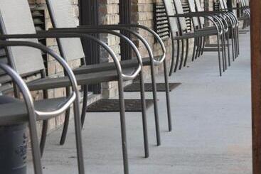 호스텔 Rayburn Inn