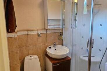 מלון דירות Holiday Village Nuorgamin Lomakeskus