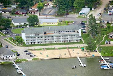 酒店 Dunes Waterfront Resort