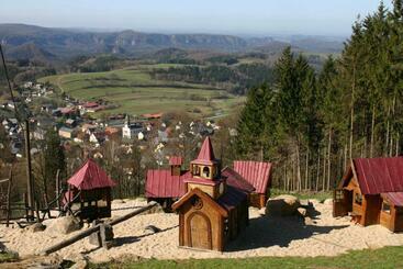 ホテル Wachbergbaude