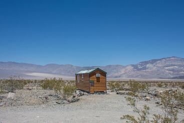 Panamint Springs Motel & Tents