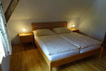 ユースホステル Gasthof Eschau