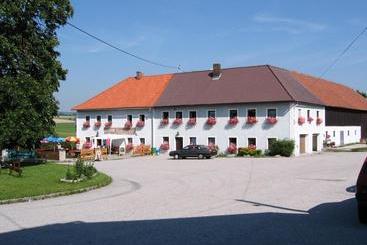 ユースホステル Gasthof Franzosenhof