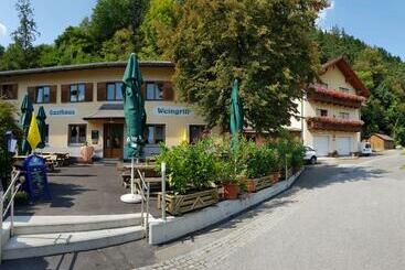 فندق صغير Gasthof Weingrill