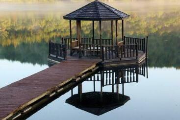 فندق صغير The Big Moose Inn