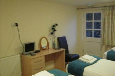 فندق صغير The Ship Inn