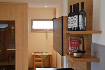 פנסיון Gasthof Zur Donaubrücke